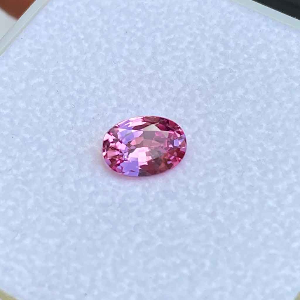 oval-pink-sapphire-engagement-ring-Lizunova-Fine-Jewels-Sydney-Jeweller-Sydney-NSW-Australia