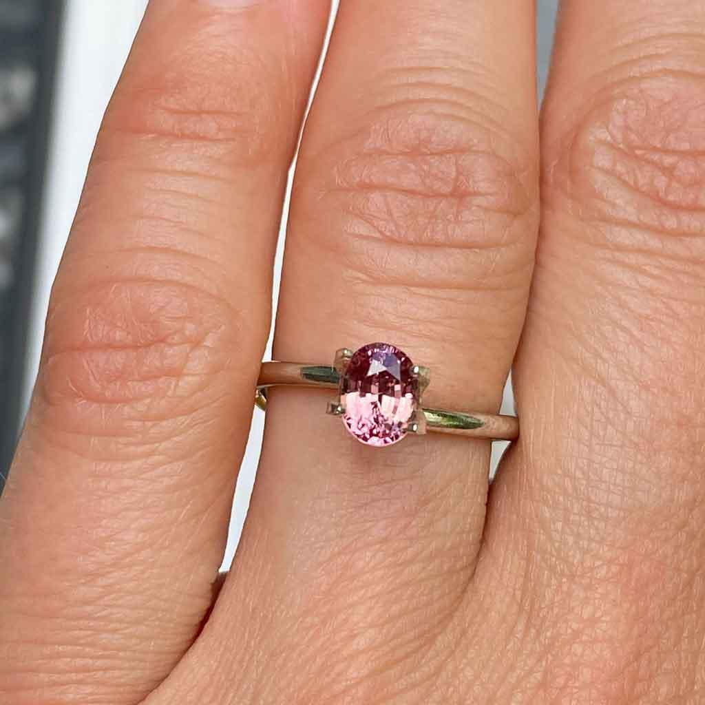1.01ct oval Padparadscha sapphire - Lizunova Fine Jewels