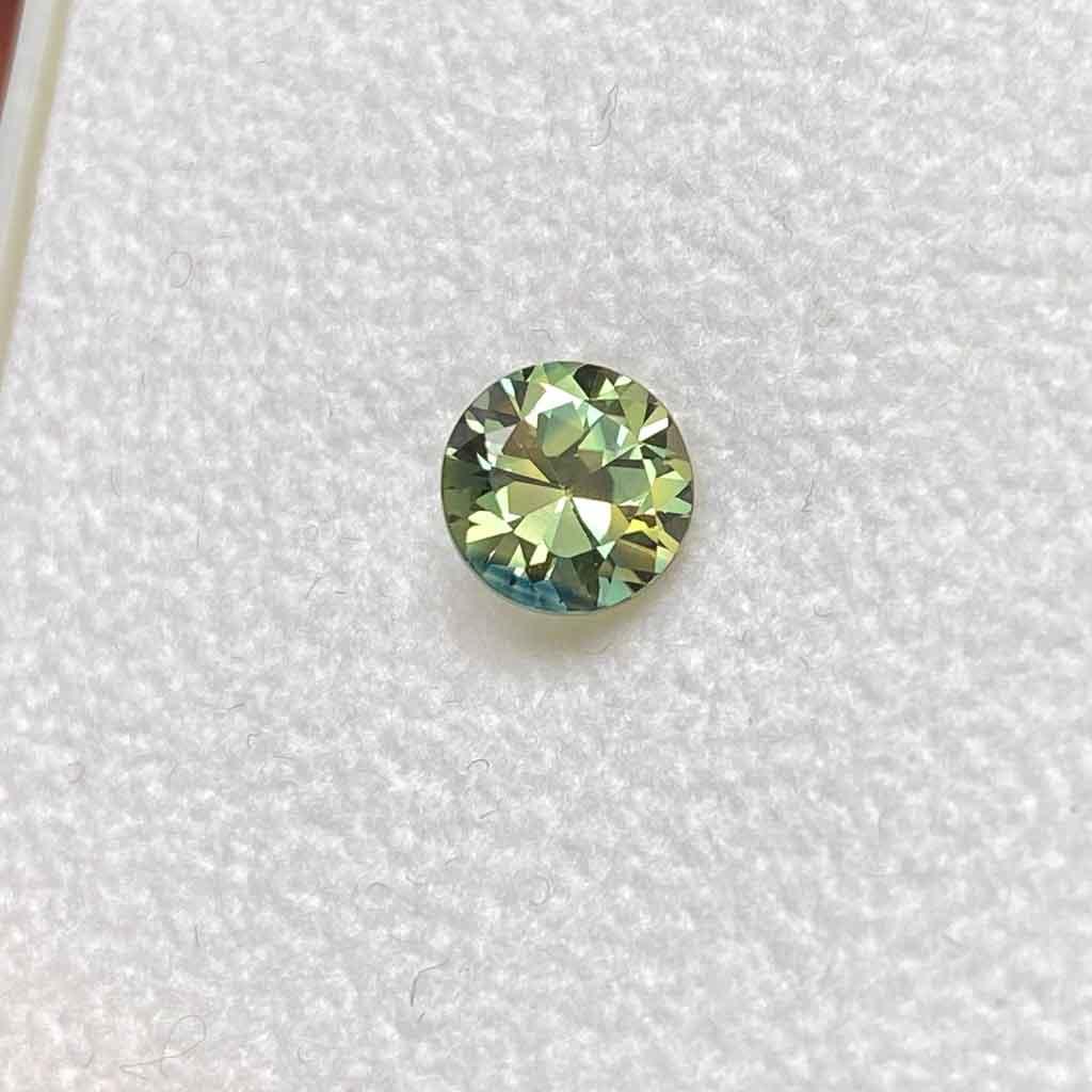 1.15ct round Australian parti sapphire - Lizunova Fine Jewels