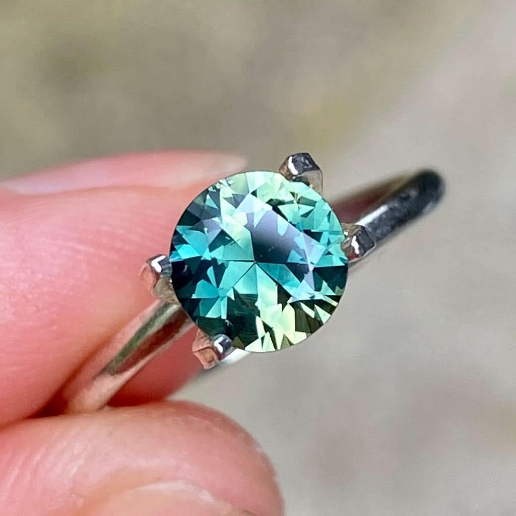 1.29ct round Australian teal parti sapphire - Lizunova Fine Jewels