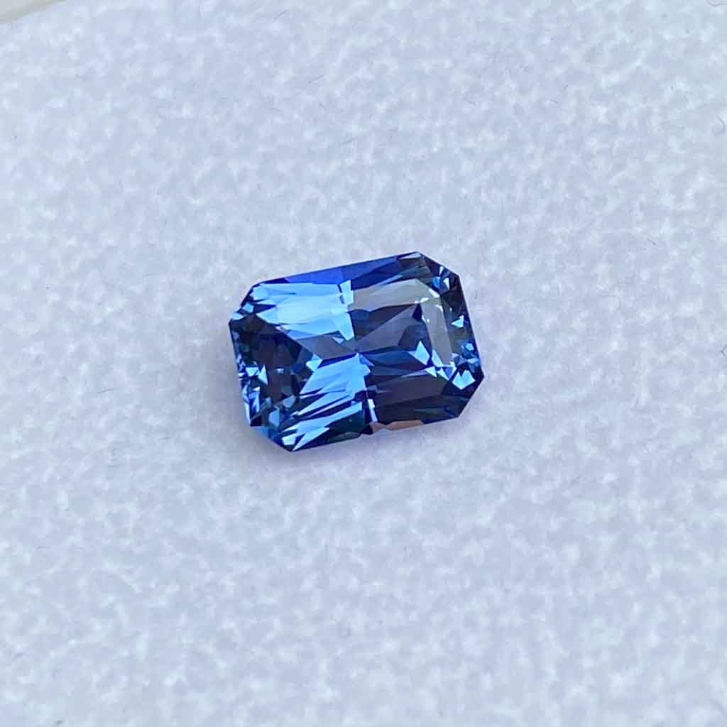 emerald-radiant-cut-blue-sapphire-engagement-ring-Lizunova-Fine-Jewels-Sydney-Jeweller-Sydney-NSW-Australia