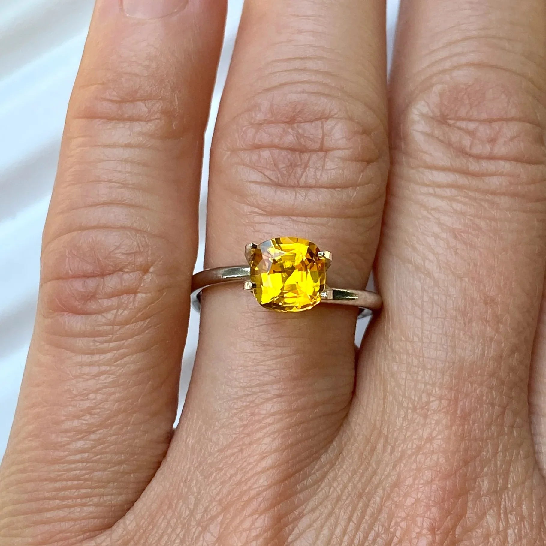 1.59ct cushion yellow sapphire - Lizunova Fine Jewels