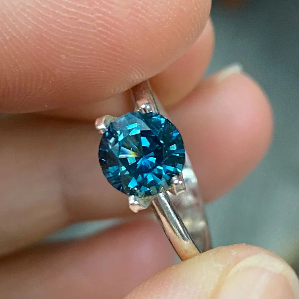 1.63ct round Madagascan teal sapphire - Lizunova Fine Jewels