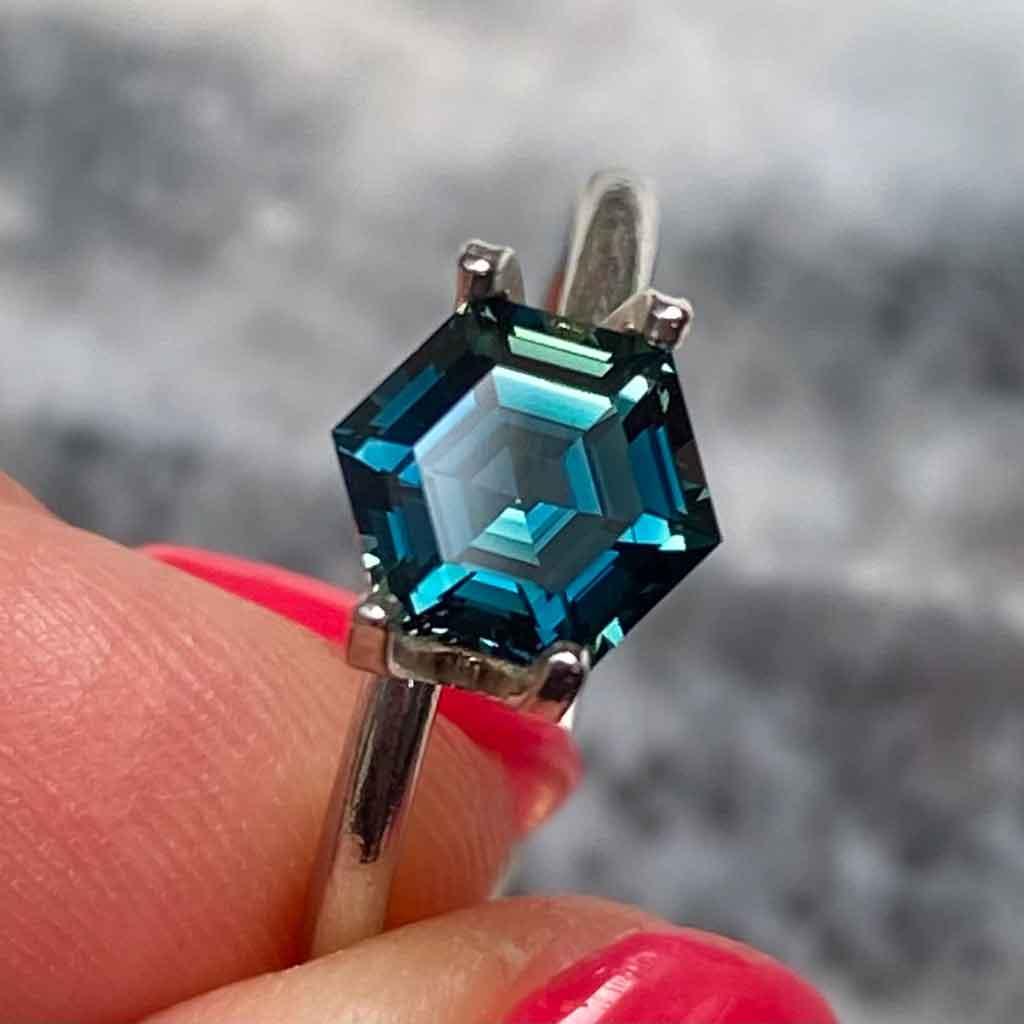 1.6ct hexagon Australian teal sapphire - Lizunova Fine Jewels