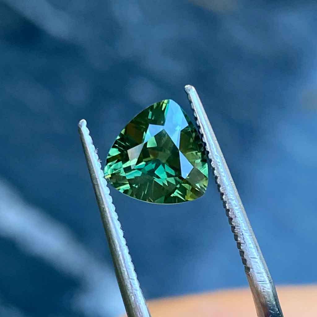 1.76ct trilliant Australian green sapphire - Lizunova Fine Jewels