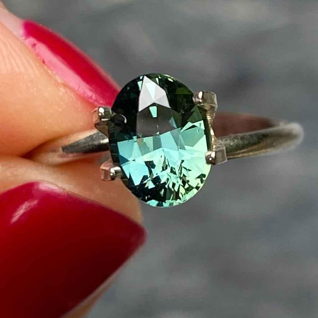1.82ct oval Madagascan teal sapphire - Lizunova Fine Jewels