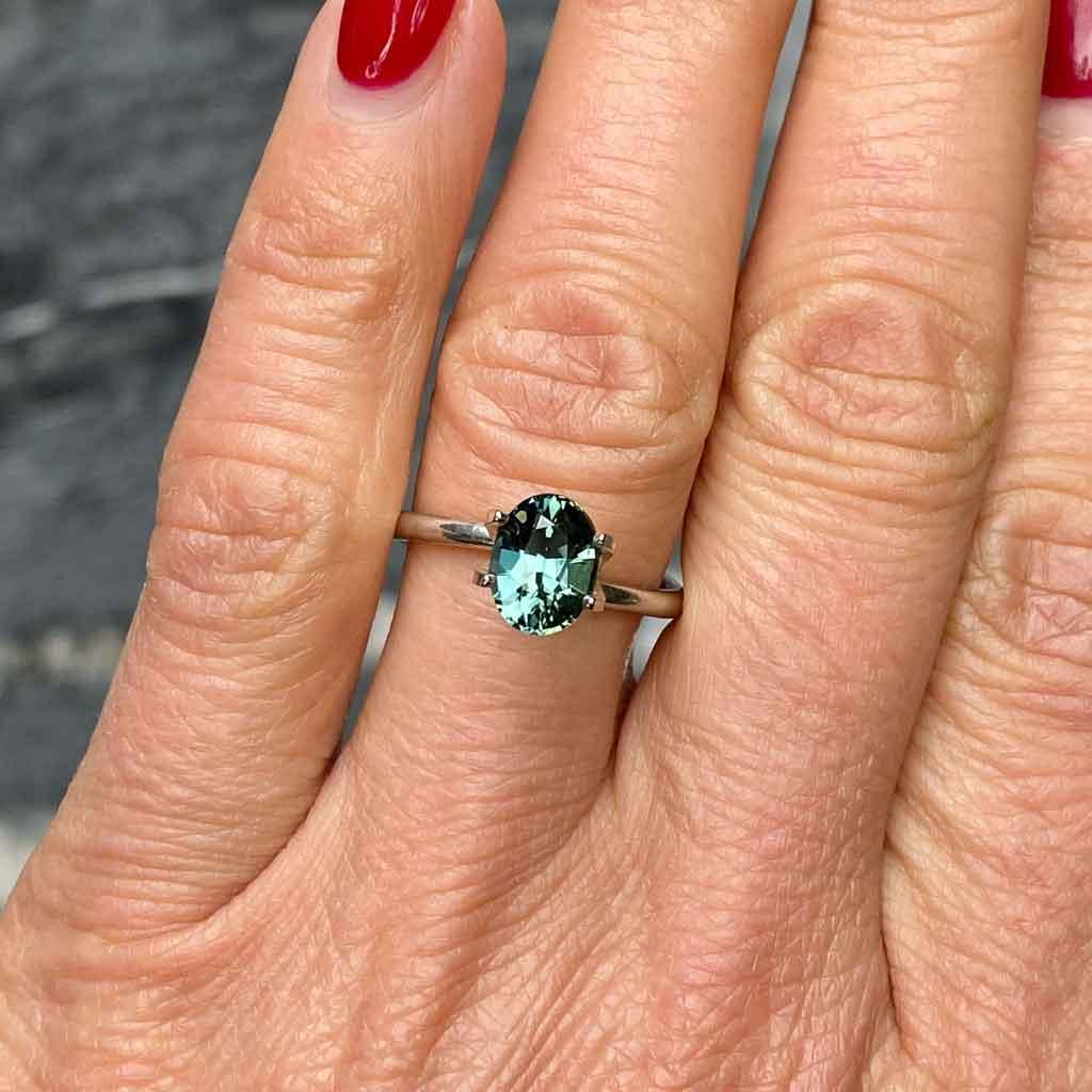 1.82ct oval Madagascan teal sapphire - Lizunova Fine Jewels