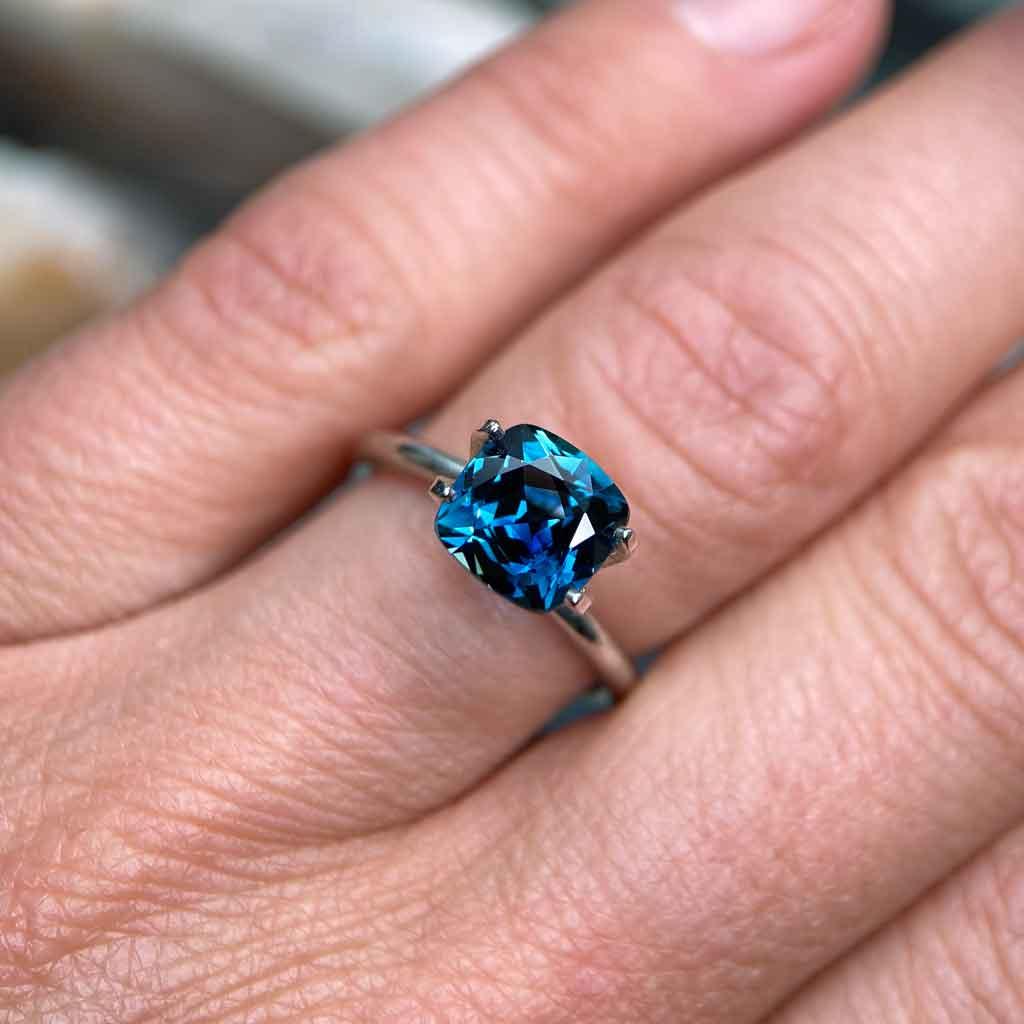 1.97ct cushion cut Australian teal sapphire - Lizunova Fine Jewels