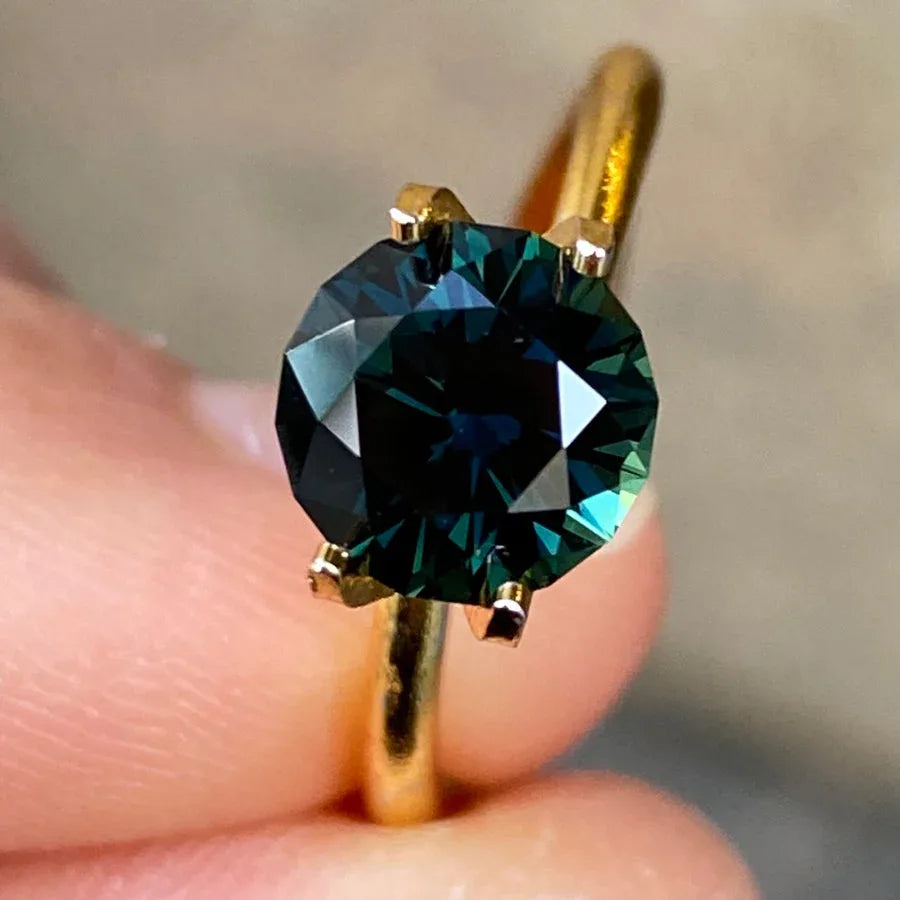 1.9ct round Australian teal parti sapphire - Lizunova Fine Jewels