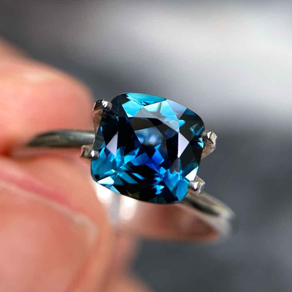 1.97ct cushion cut Australian teal sapphire - Lizunova Fine Jewels