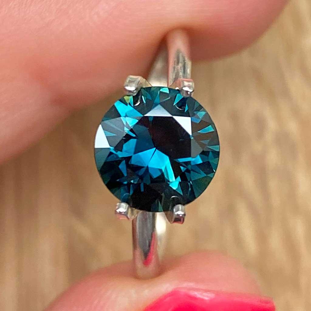 2.23ct round Australian teal parti sapphire - Lizunova Fine Jewels