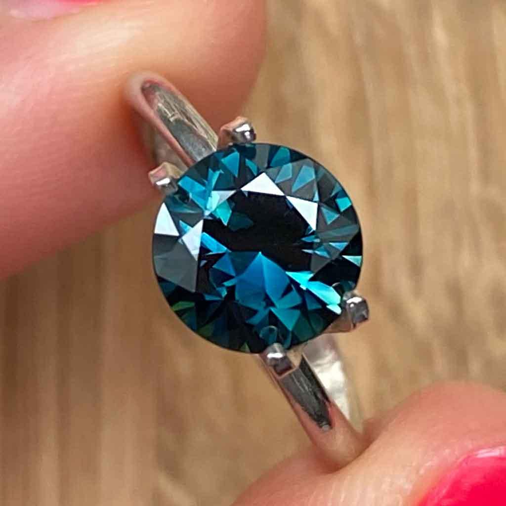 2.23ct round Australian teal parti sapphire - Lizunova Fine Jewels