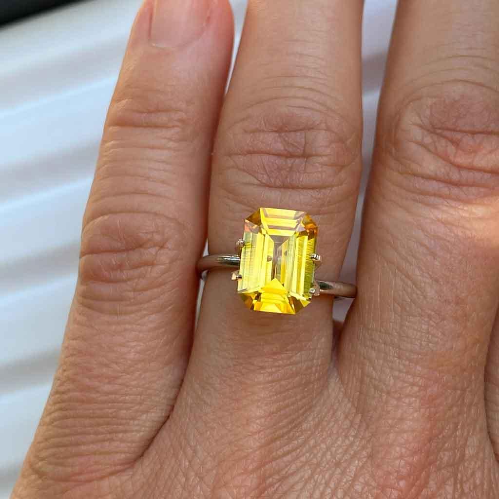 3.47ct emerald cut yellow sapphire - Lizunova Fine Jewels