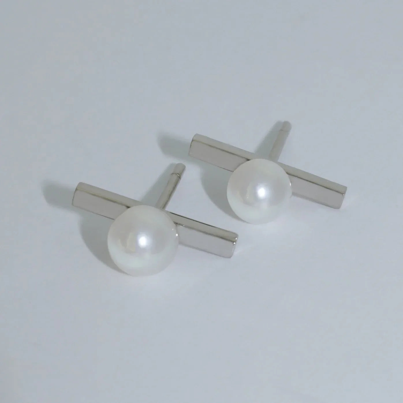 Akoya | Pearl earrings - Lizunova Fine Jewels