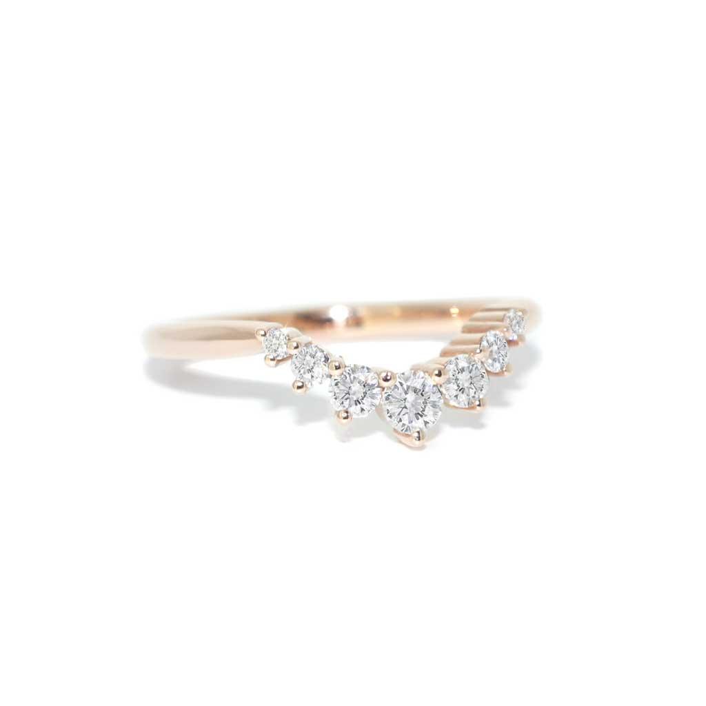Ami | Curved diamond wedding band - Lizunova Fine Jewels