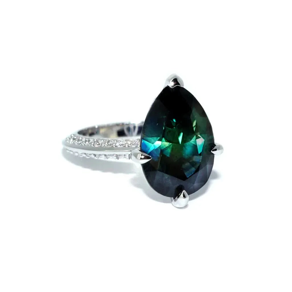 Ballets Russes | Parti sapphire diamond ring - Lizunova Fine Jewels