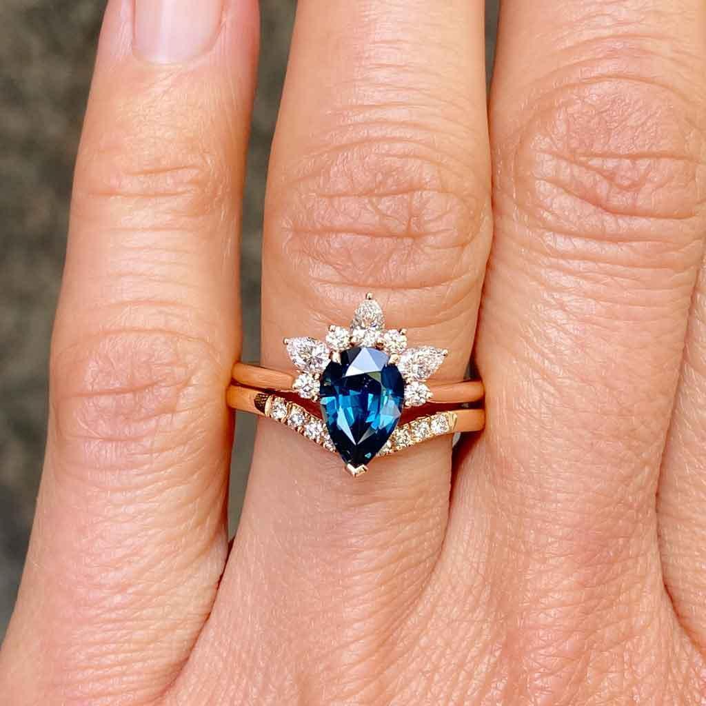 Bella | Teal sapphire diamond halo engagement ring - Lizunova Fine Jewels