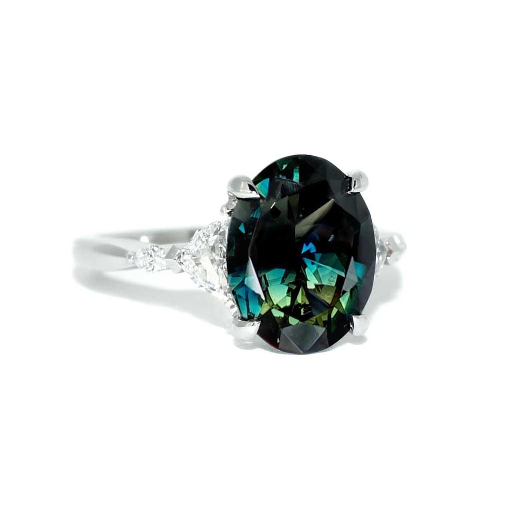 Hannah | Teal parti sapphire engagement ring - Lizunova Fine Jewels