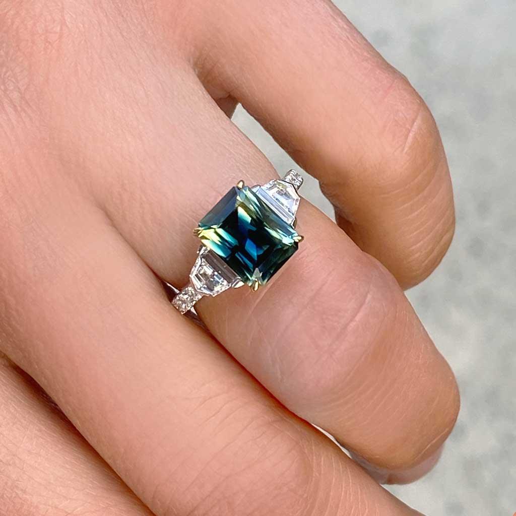 Annick | Bespoke Parti Sapphire engagement ring - Lizunova Fine Jewels