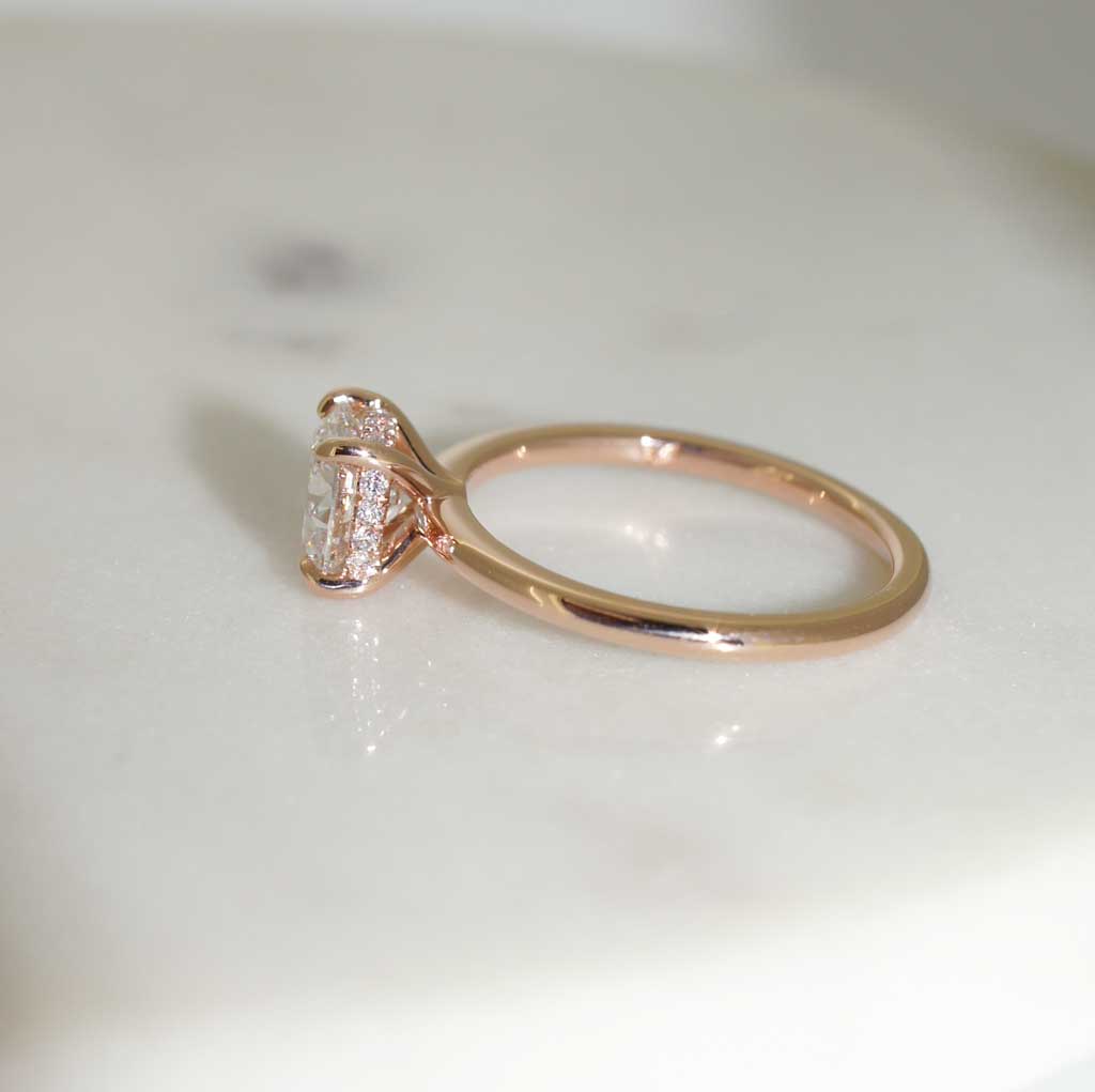 Lab-grown-round-diamond-rose-gold-engagement-ring-Lizunova-Fine-Jewels-jeweller-Sydney-NSW-Australia-SKU00163-1