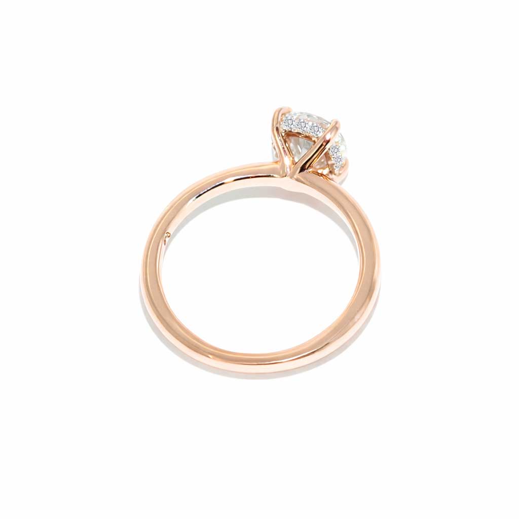 Billie | Round diamond engagement ring with a hidden halo
