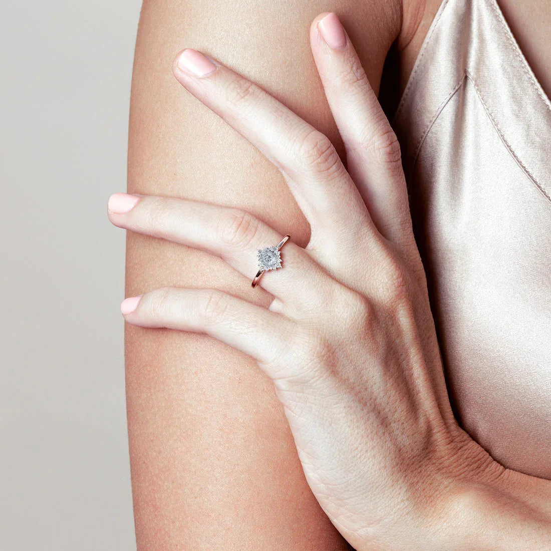 Cara | Salt & pepper diamond engagement ring - Lizunova Fine Jewels