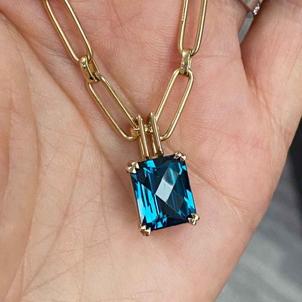 Chelsea | London Blue Topaz pendant - Lizunova Fine Jewels