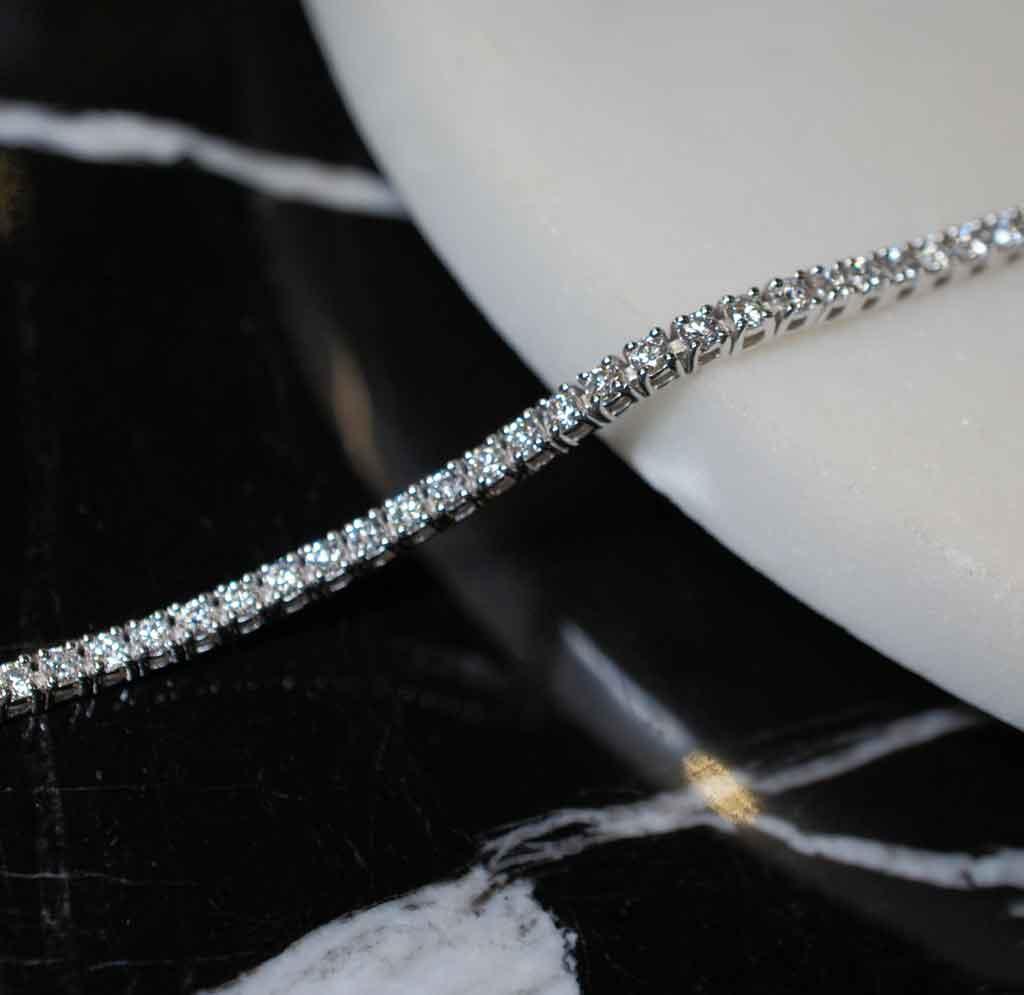 Stella | Natural round diamond tennis bracelet - Lizunova Fine Jewels