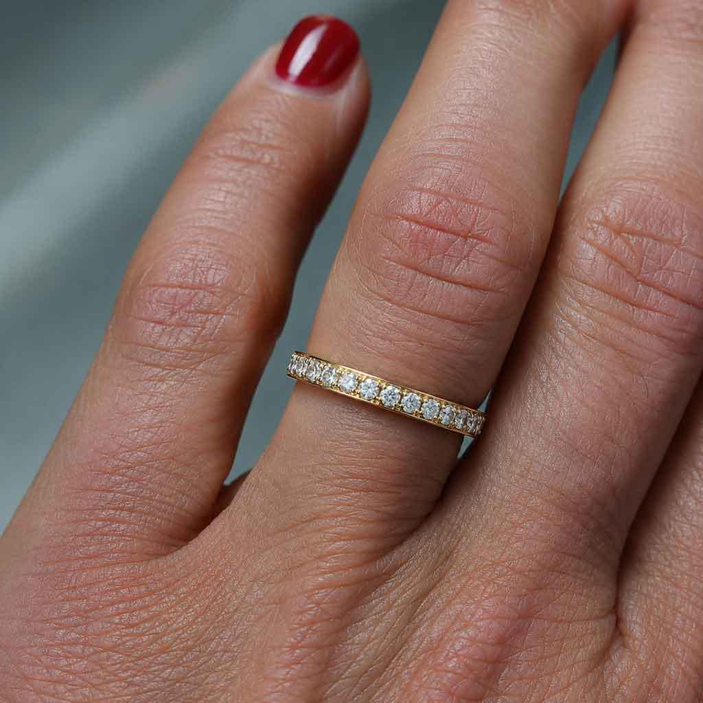 Edith-square-profile-diamond-pave-wedding-band-yellow-gold-Sydney-jeweller-Lizunova