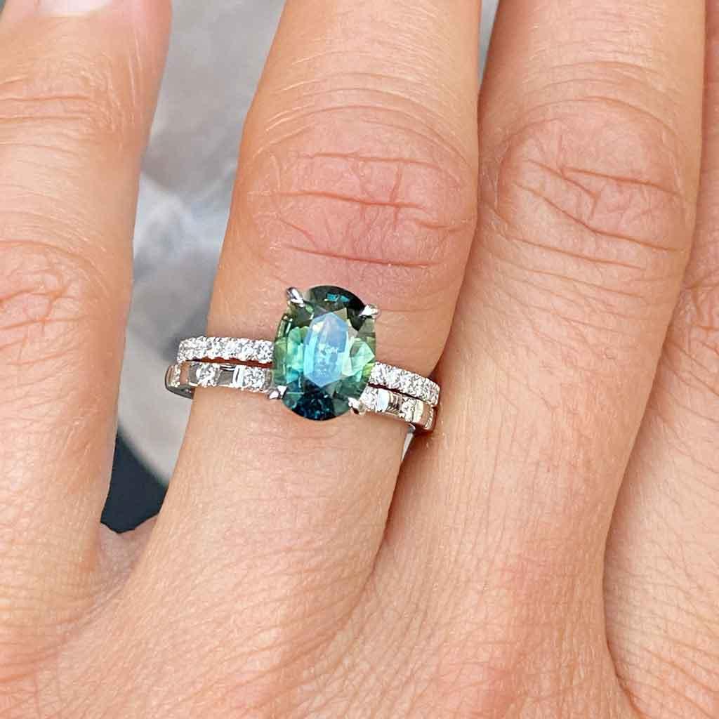 Elle | Teal parti sapphire engagement ring - Lizunova Fine Jewels