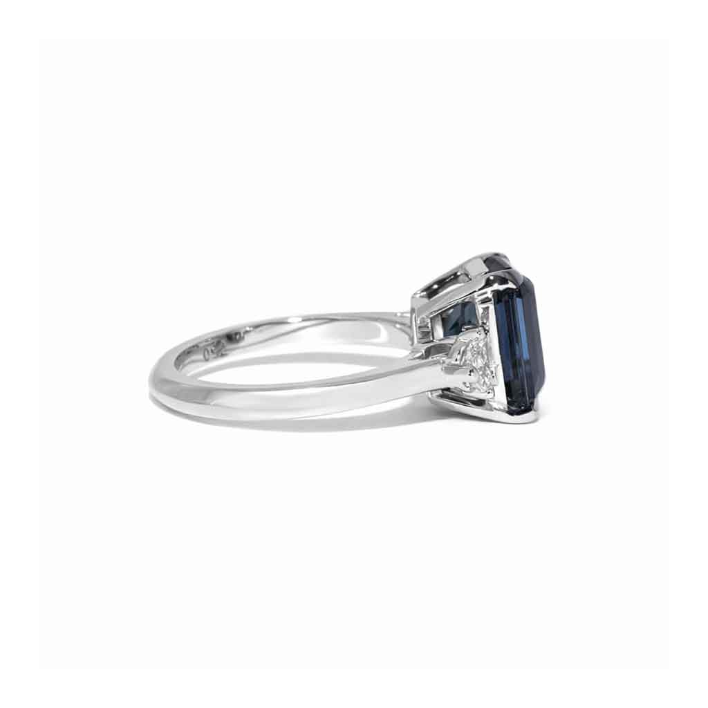 Ellington | Spinel & diamond white gold ring - Lizunova Fine Jewels