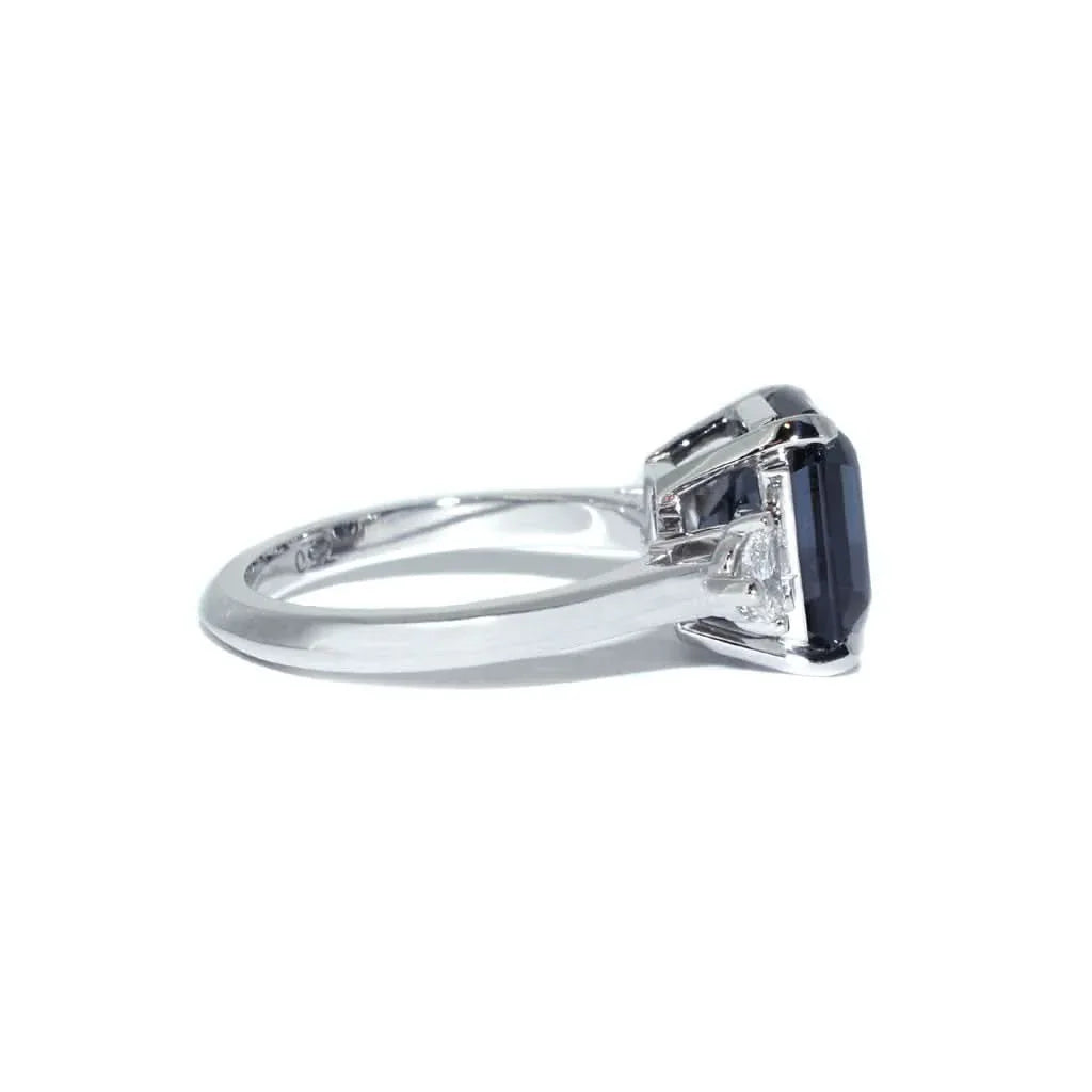 Ellington | Spinel & diamond white gold ring - Lizunova Fine Jewels