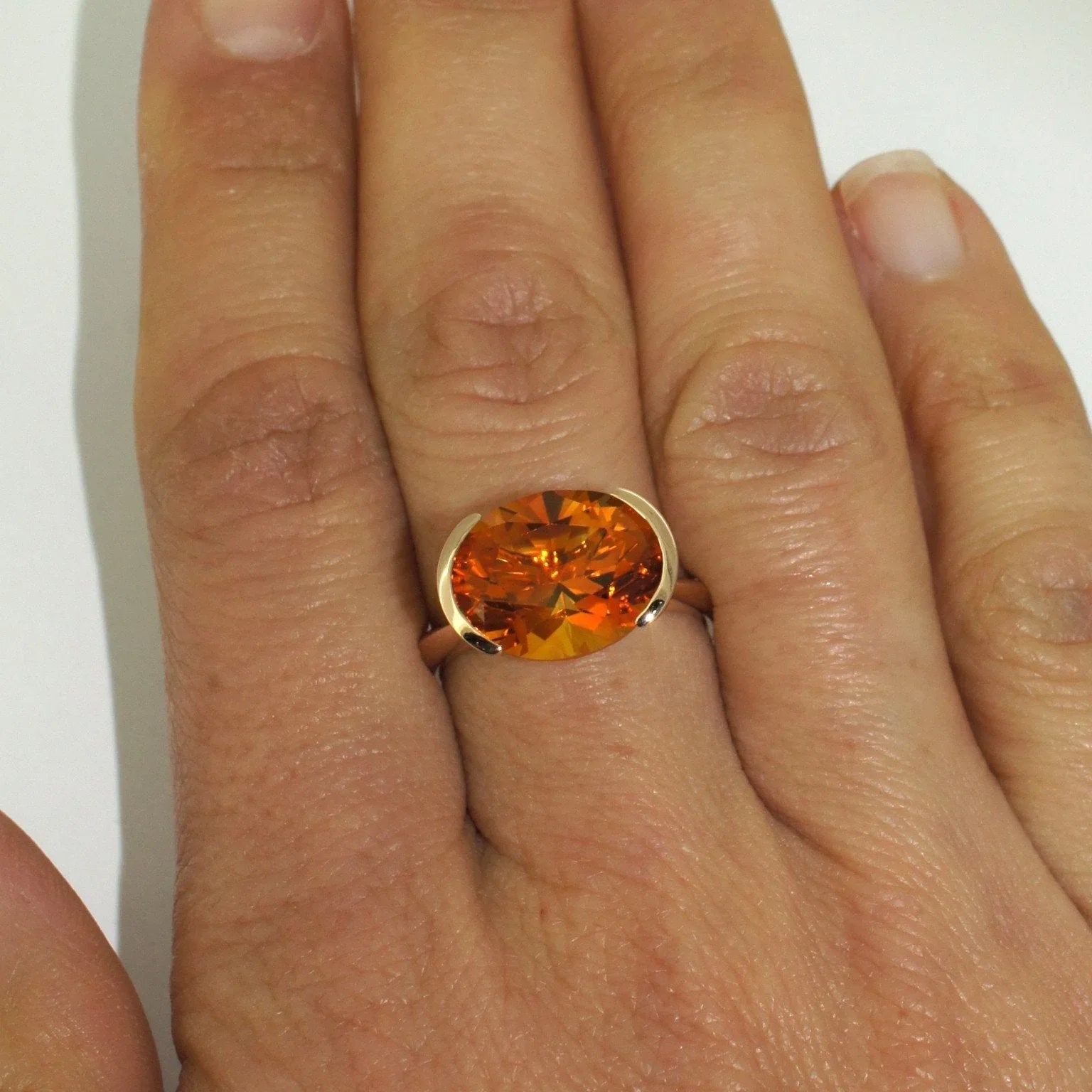 Embrace | Citrine ring - Lizunova Fine Jewels