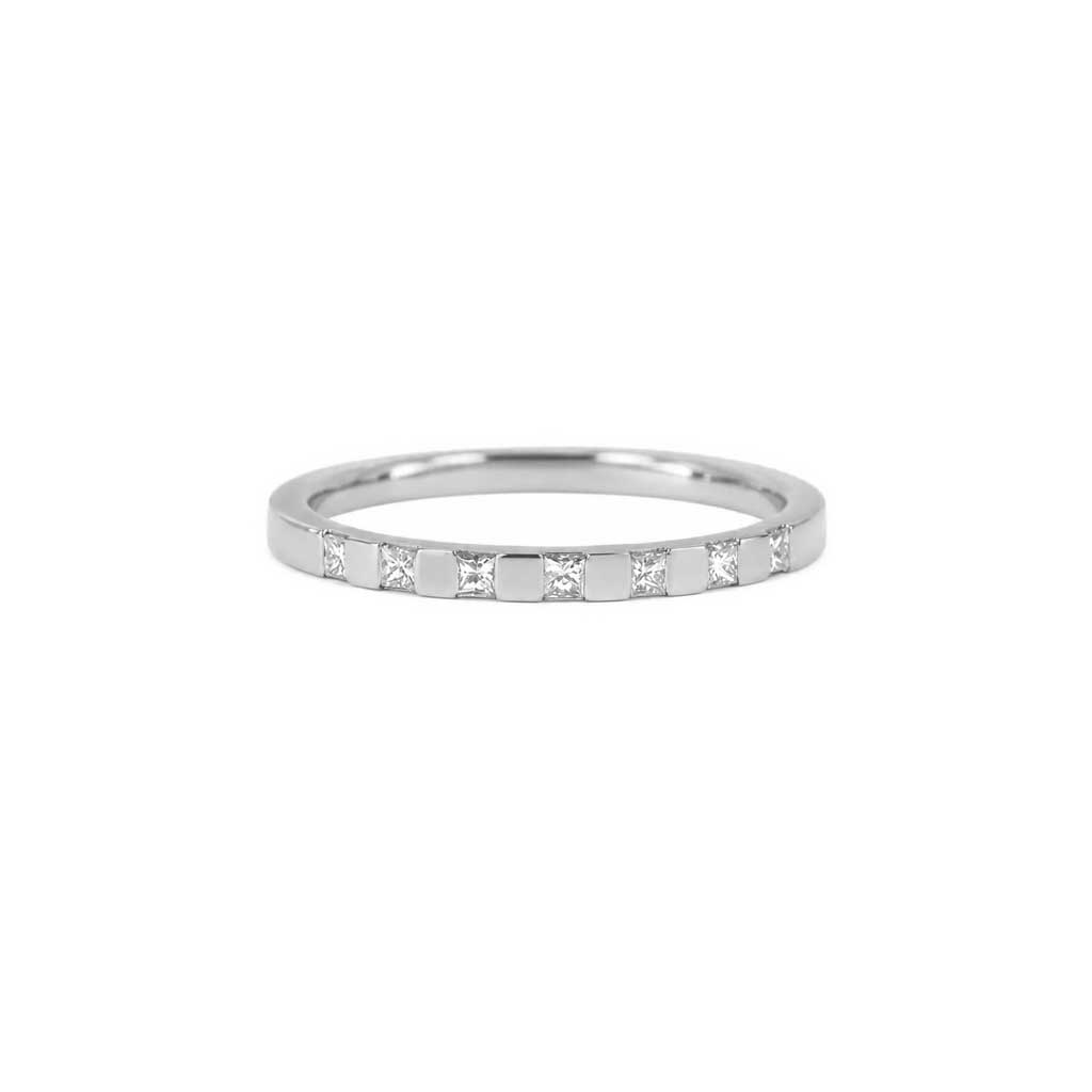 Gabi - princess cut diamond wedding ring - Lizunova Fine Jewels