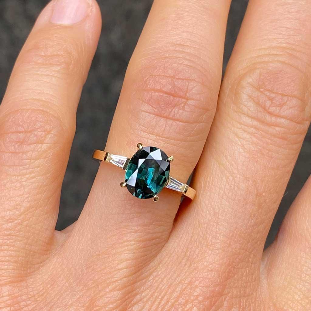 Grace | Oval teal sapphire & diamond engagement ring - Lizunova Fine Jewels