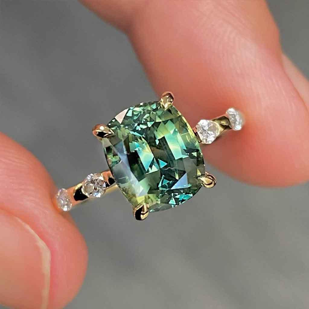 Jackie | Teal sapphire diamond engagement ring - Lizunova Fine Jewels