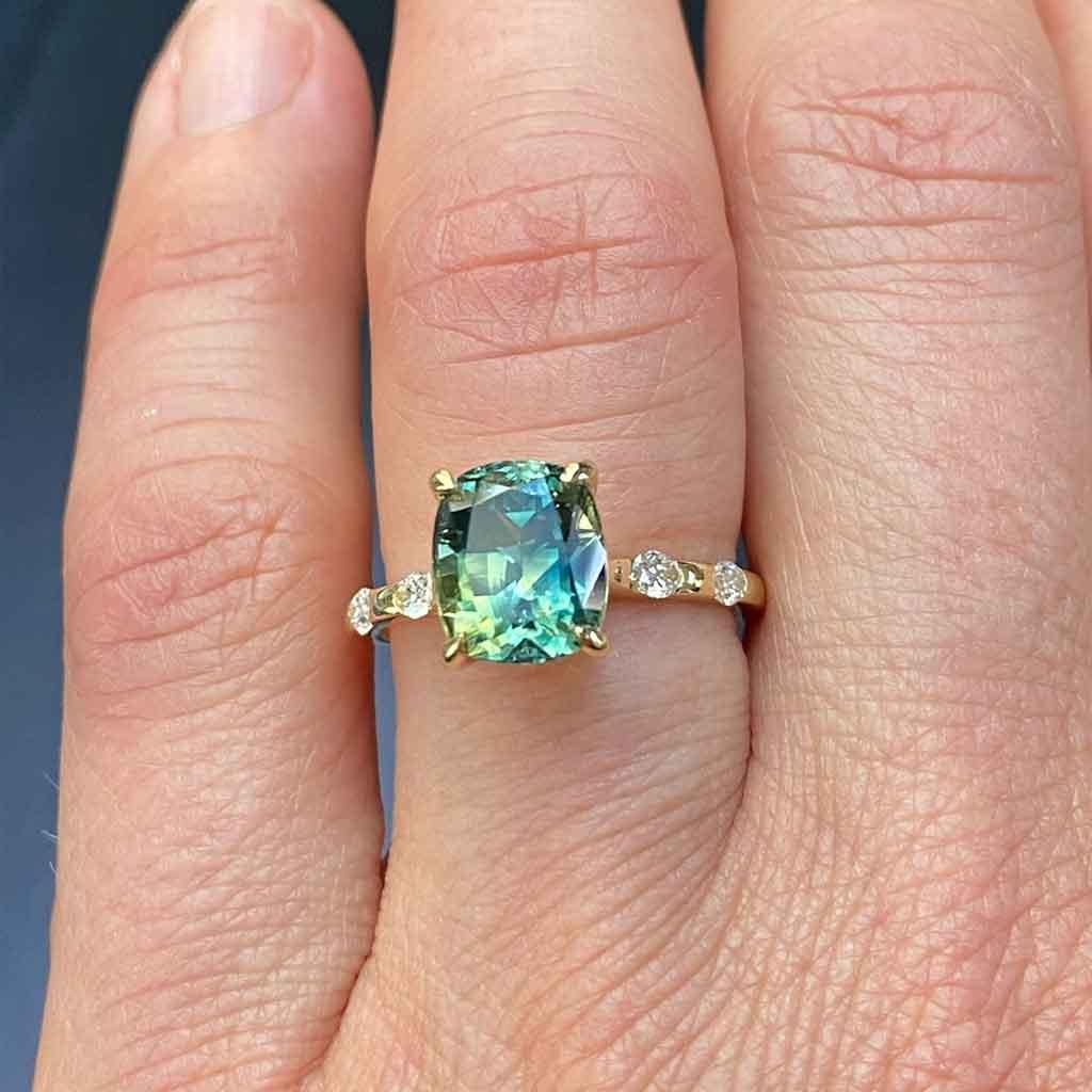 Jackie | Teal sapphire diamond engagement ring - Lizunova Fine Jewels