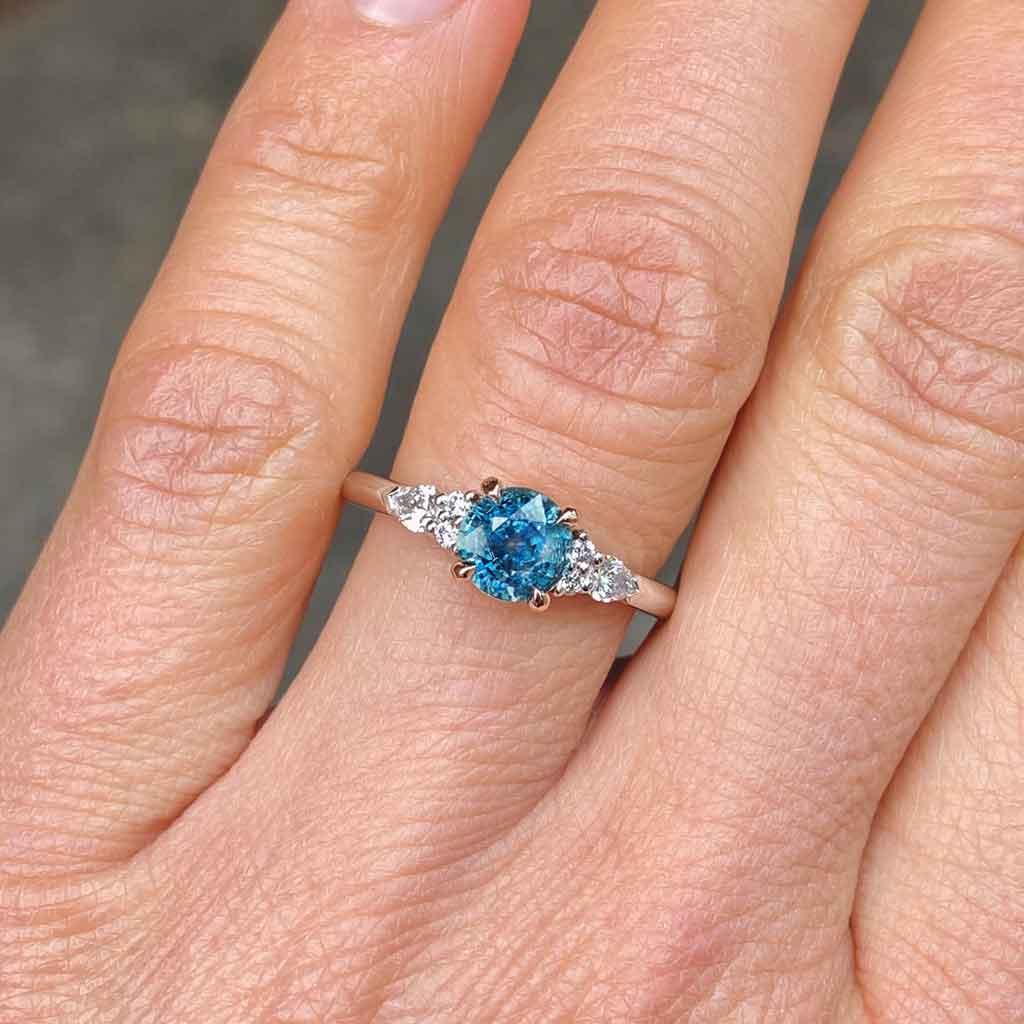 Kai | Montana sapphire & diamond engagement ring - Lizunova Fine Jewels