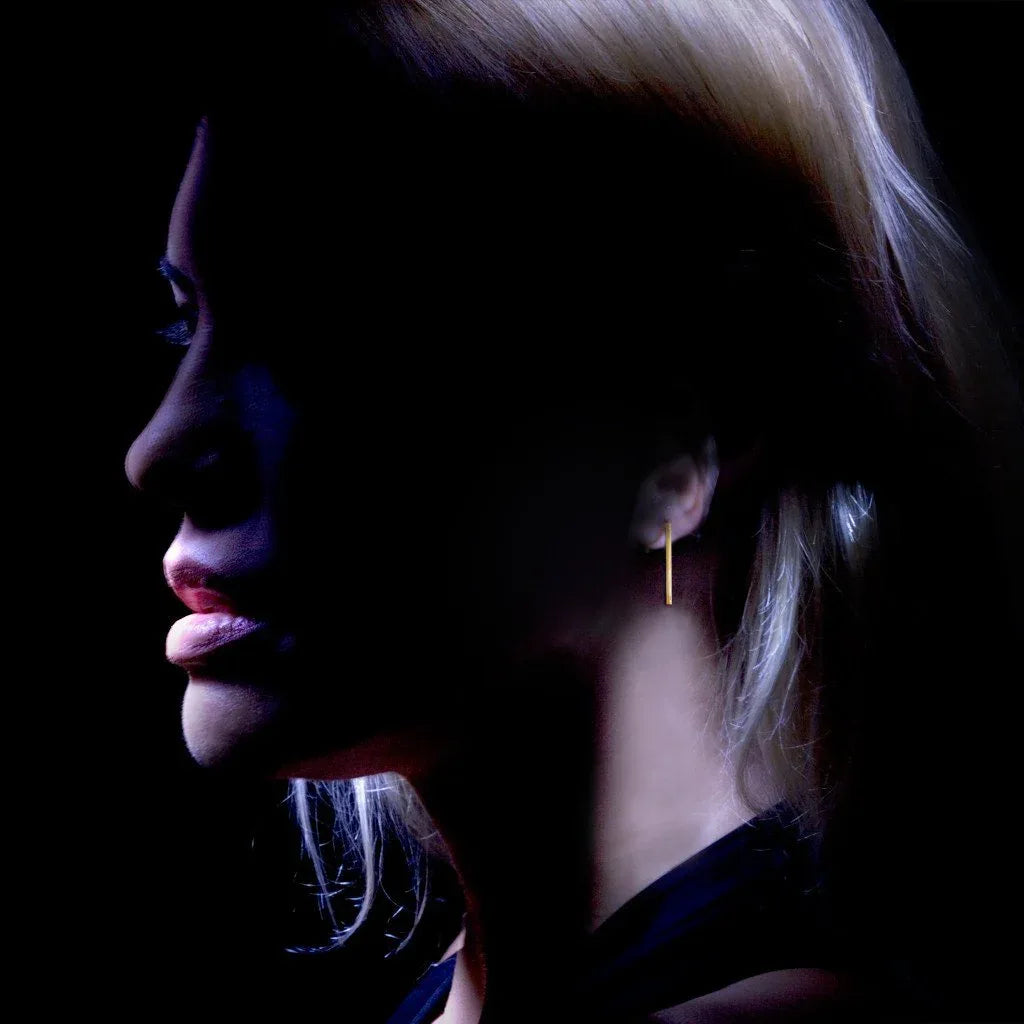 Line | Short earrings - Lizunova Fine Jewels