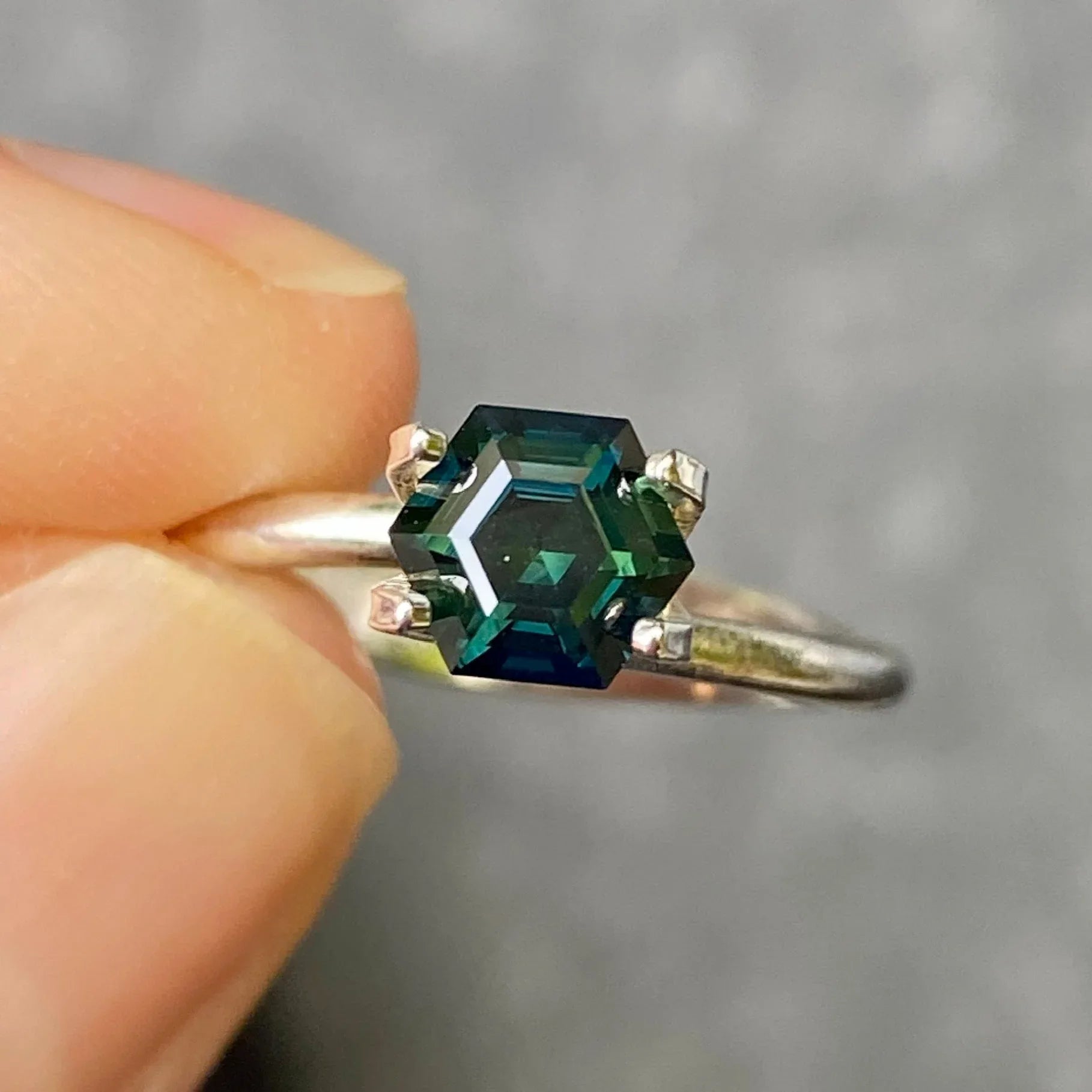 1.03ct hexagon Australian parti sapphire - Lizunova Fine Jewels