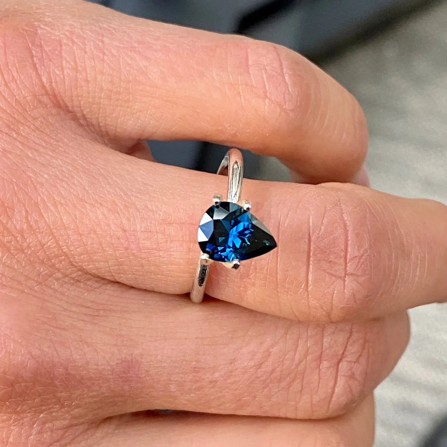 1.73ct pear cut Australian teal sapphire - Lizunova Fine Jewels
