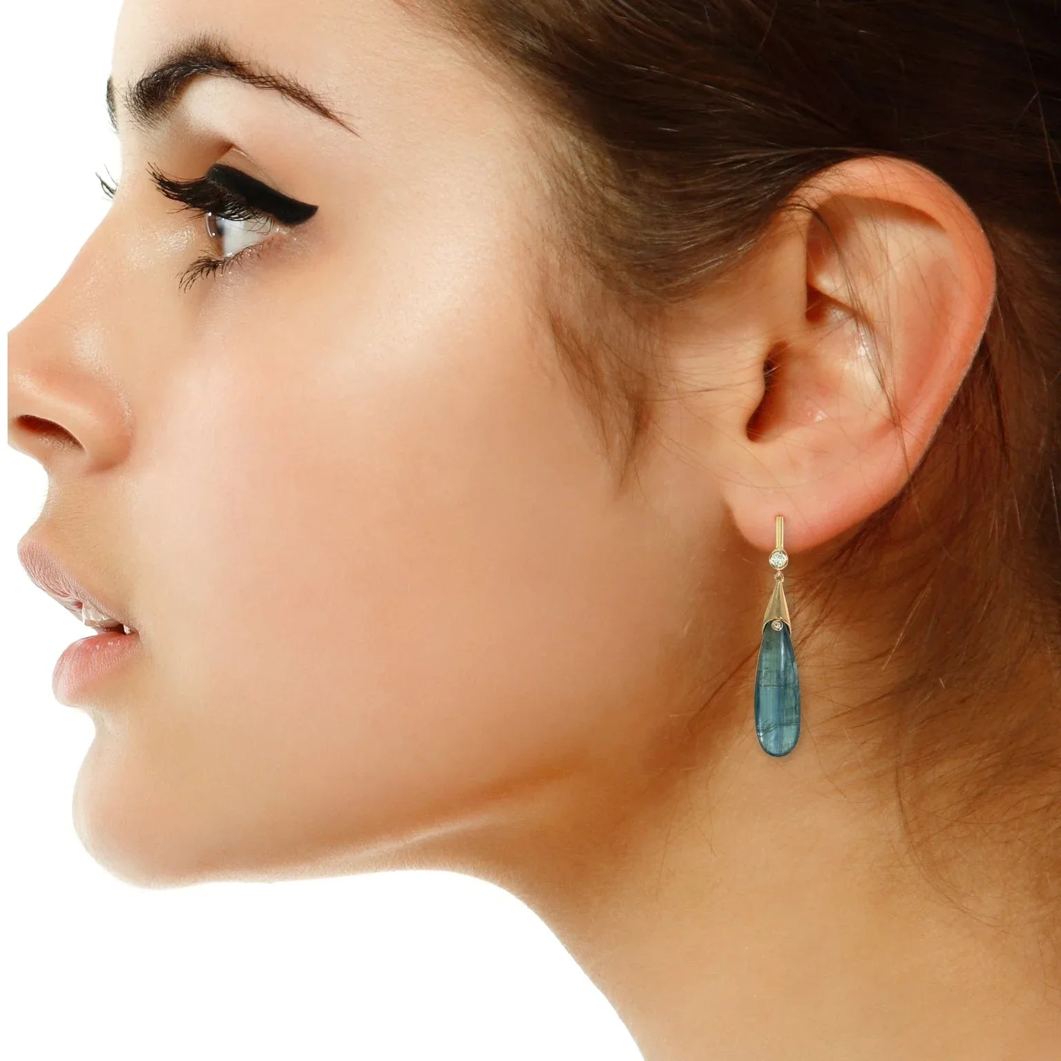 Raindrop | Kyanite & diamond rose gold earrings - Lizunova Fine Jewels