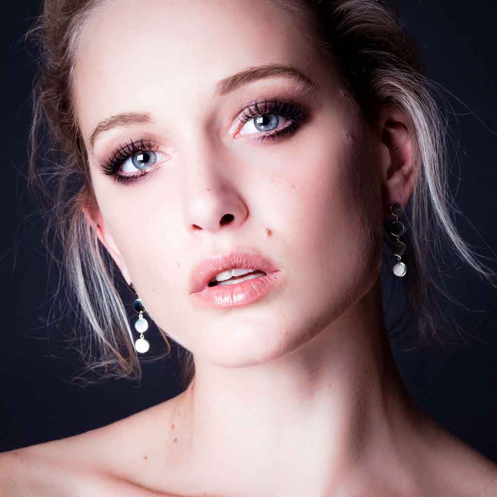 White gold drop earrings with interconnected discs, by Sydney jeweller Lizunova Fine Jewels