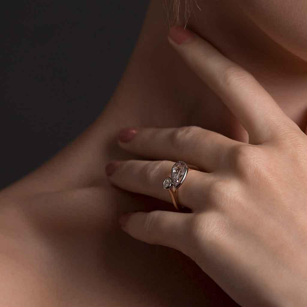 Venus | Morganite diamond ring - Lizunova Fine Jewels