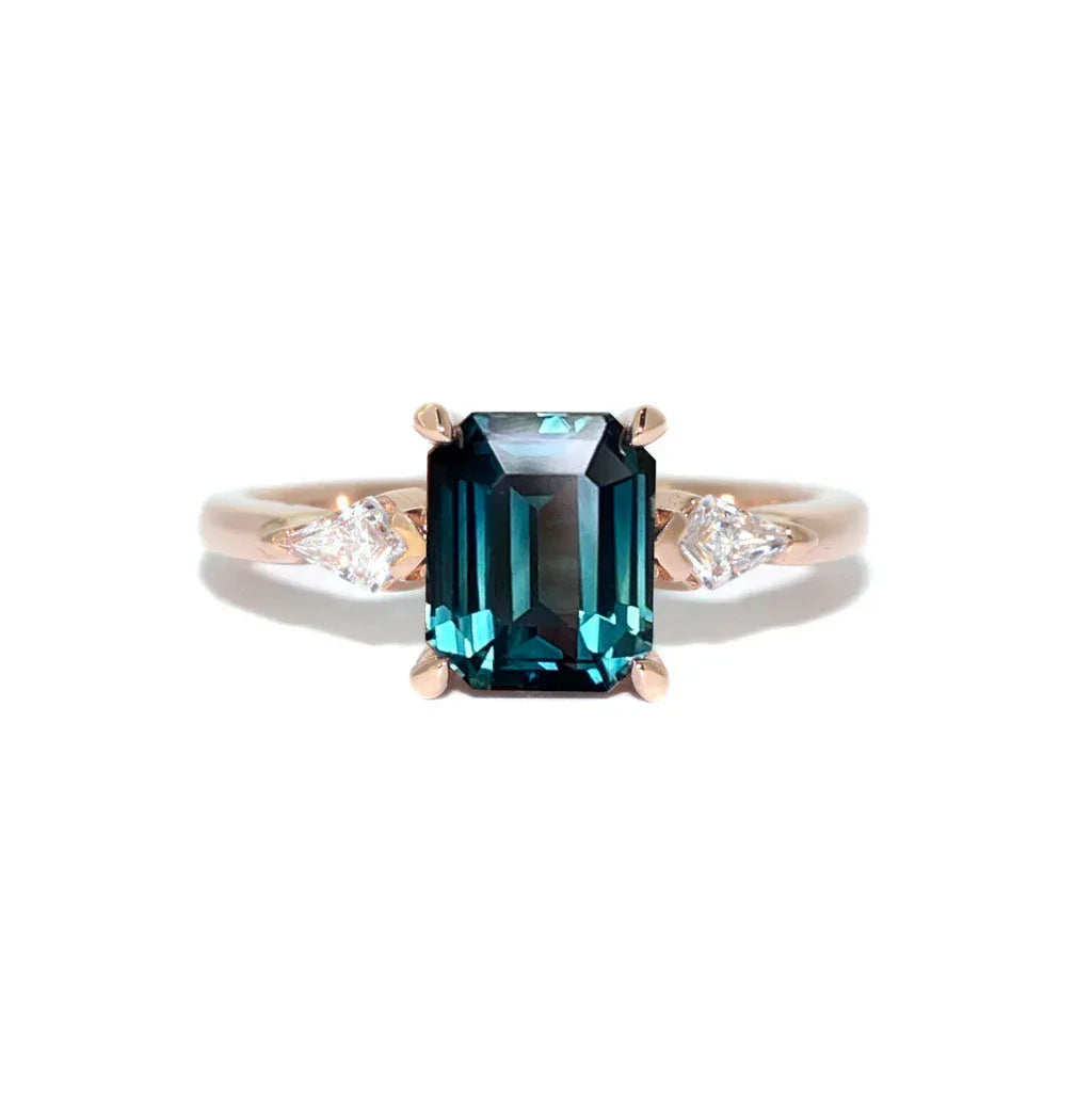 Maddie | Teal sapphire & diamond kite engagement ring - Lizunova Fine Jewels