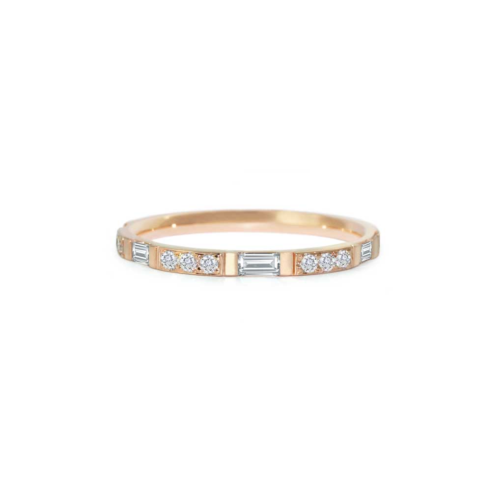 Molly - Baguette & round diamond wedding ring - Lizunova Fine Jewels