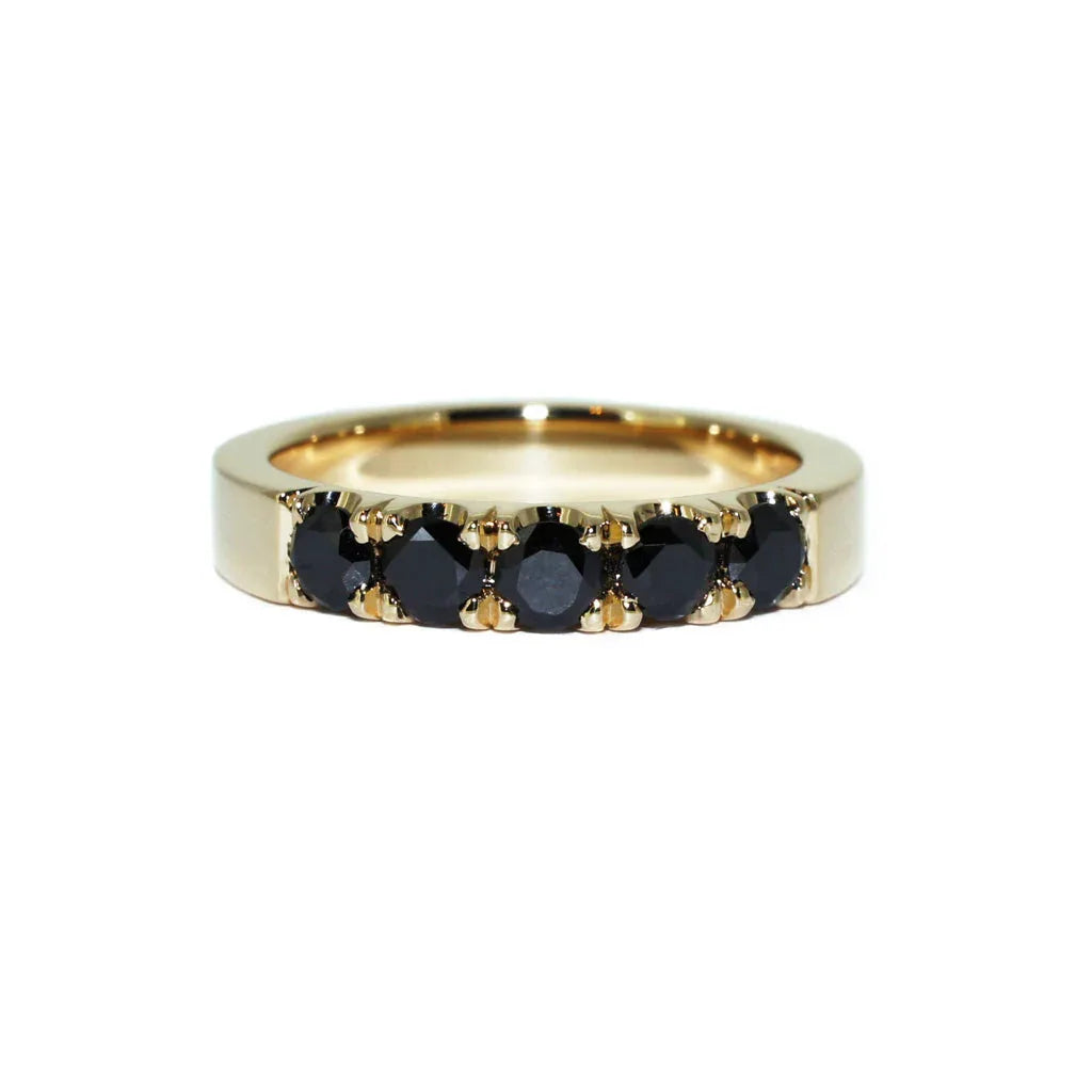 Noir II | Black diamond wedding band - Lizunova Fine Jewels