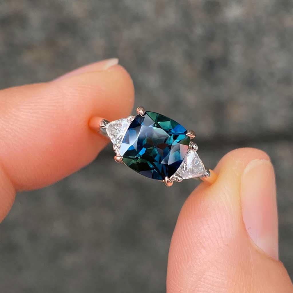 Nola | Parti sapphire diamond trilliant engagement ring - Lizunova Fine Jewels