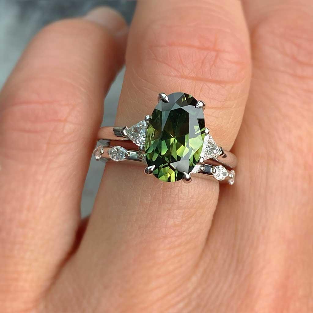 Nola | Oval green sapphire diamond trilliant engagement ring - Lizunova Fine Jewels