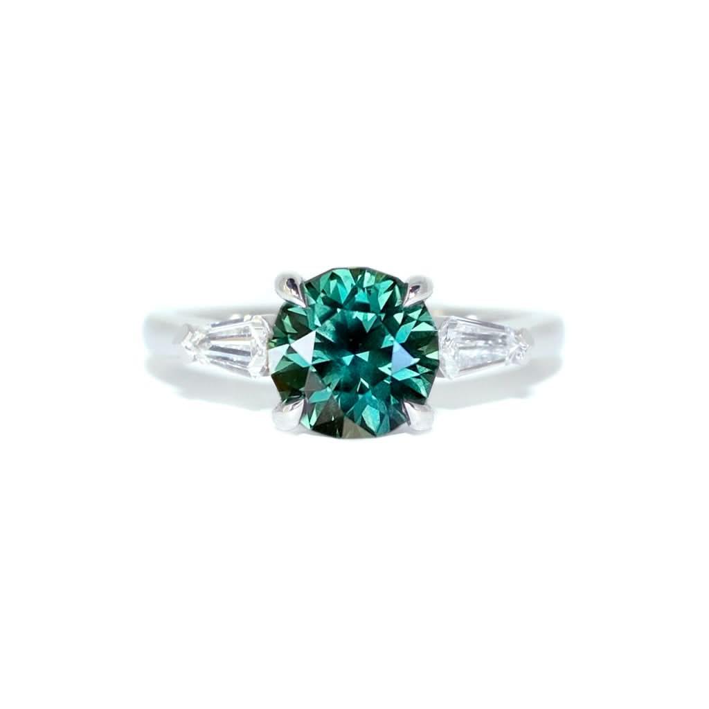 Perth | Round teal sapphire kite diamond engagement ring - Lizunova Fine Jewels
